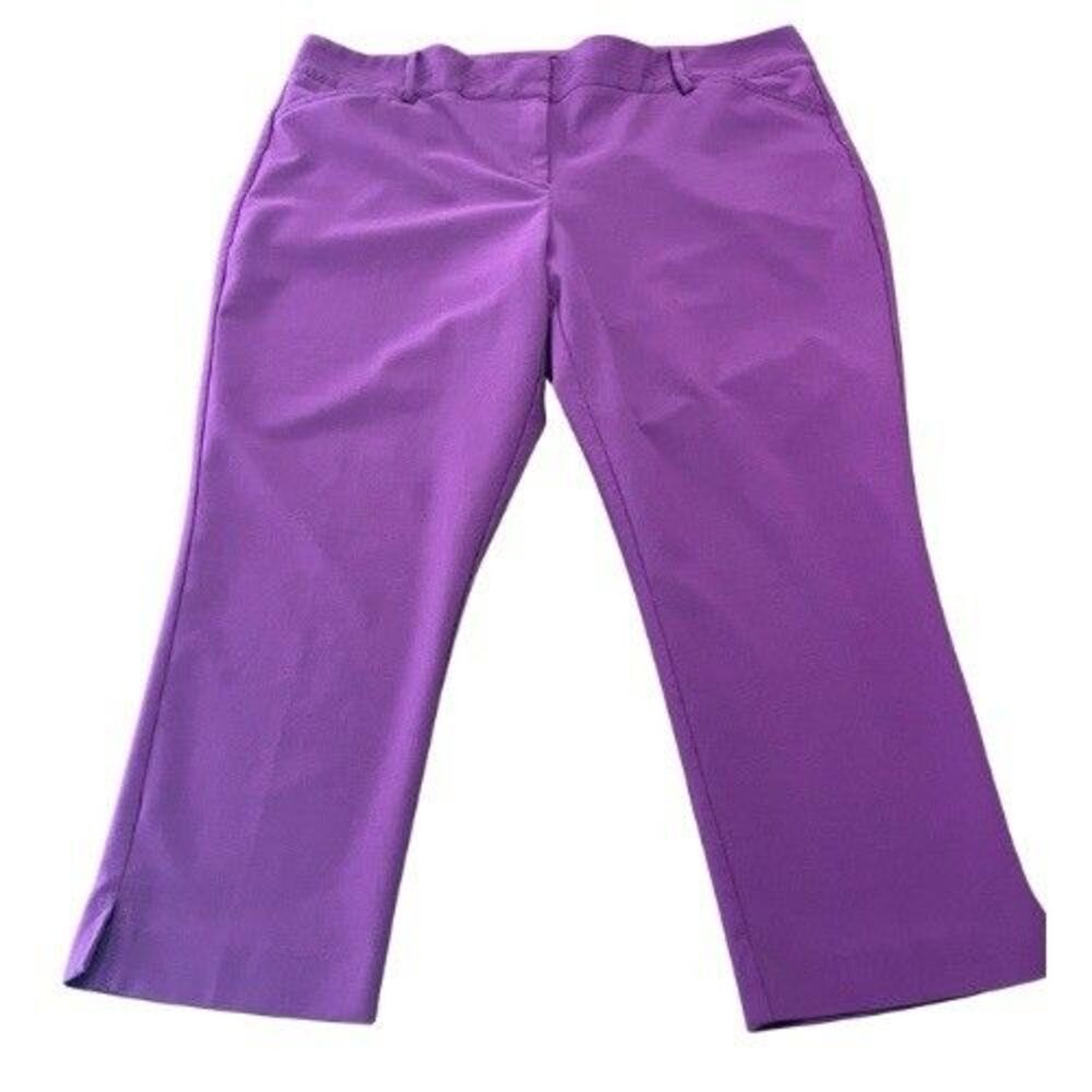 NEW YORK & CO Women’s Purple Capri Pants Size 18